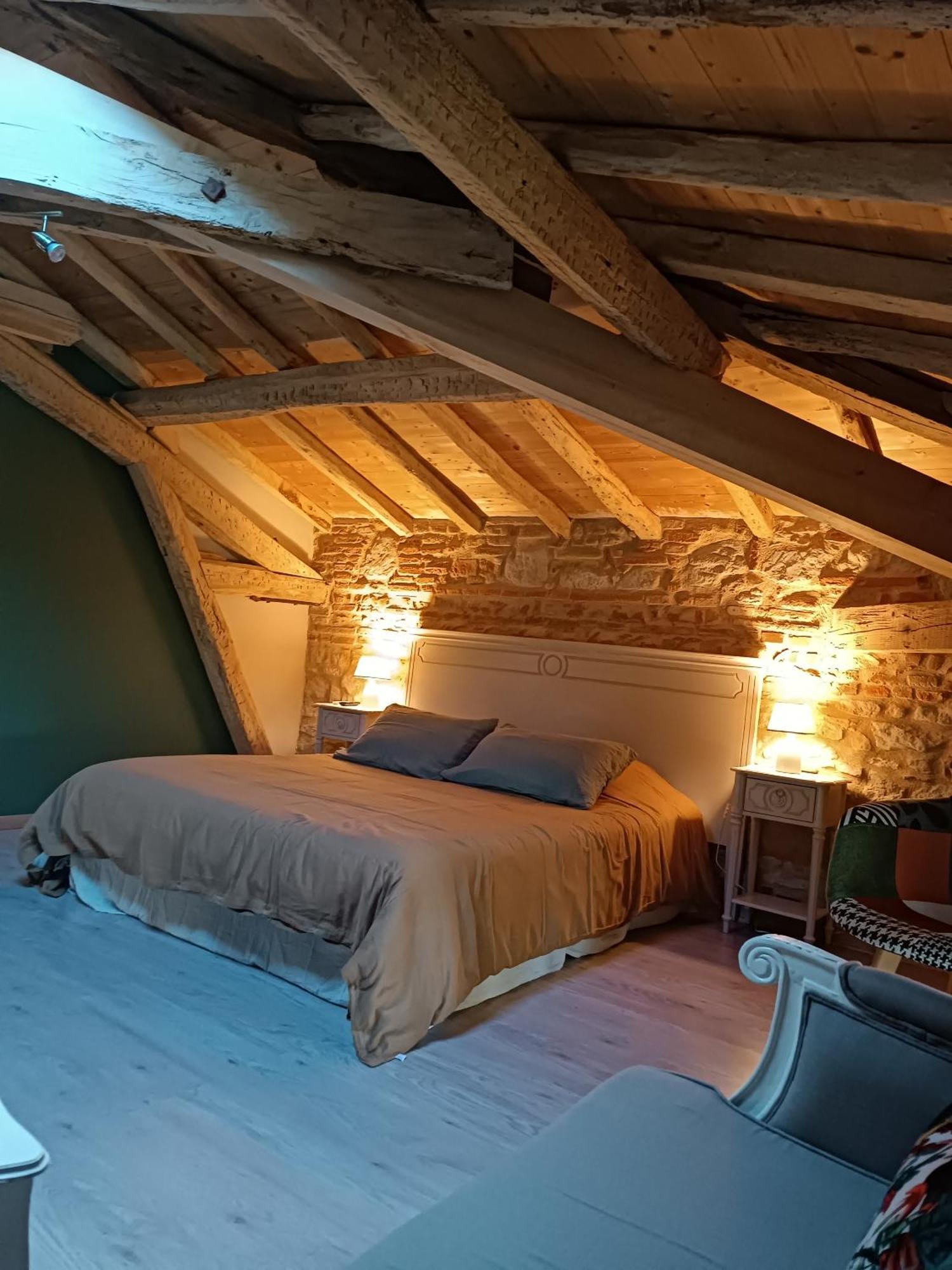 Hotel Le Jardin Des Cedres Lavaur  Zimmer foto
