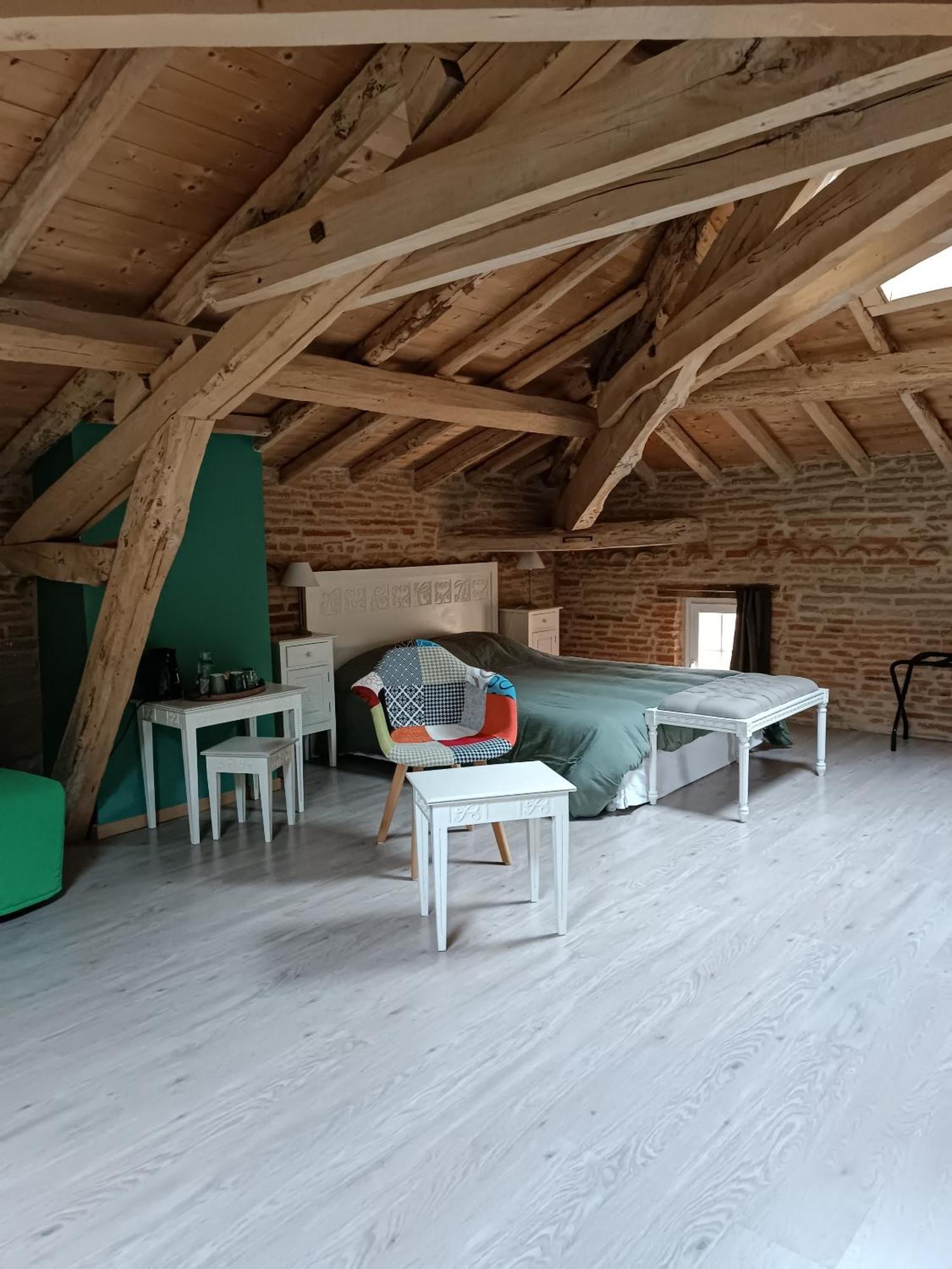 Hotel Le Jardin Des Cedres Lavaur  Zimmer foto